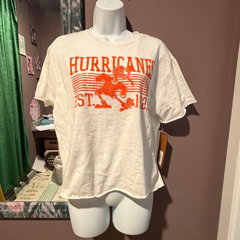 Hurricanes EST. 1926 Graphic T-Shirt retrobrand nwt medium